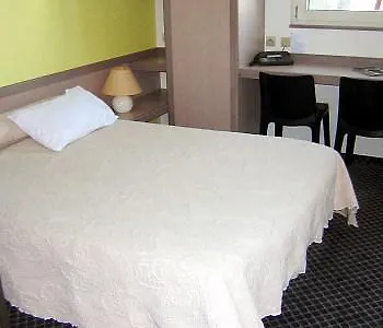 Hotell Arcantis Din'hotel Caen