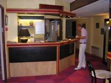 Arcantis Din'hotel 2*