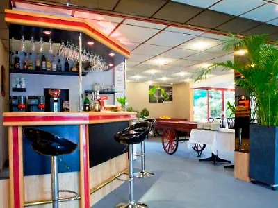 Arcantis Din'hotel Hotell Caen